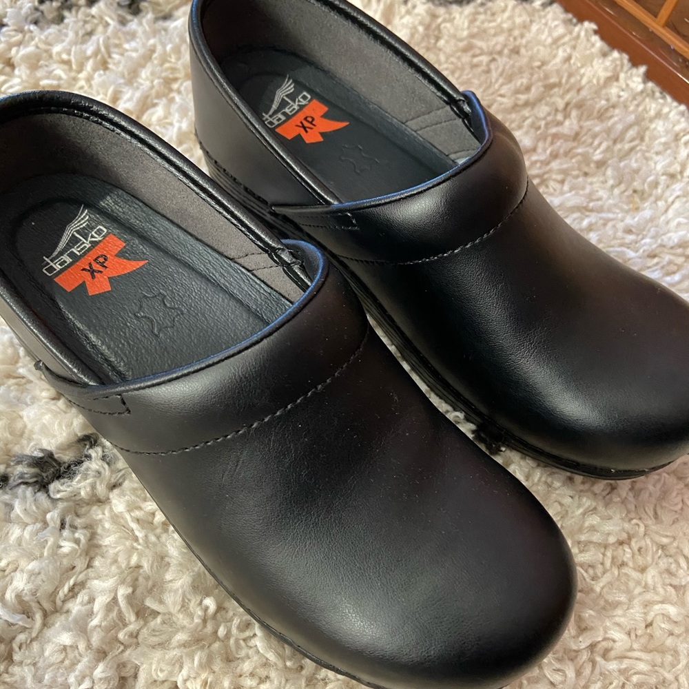 Dansko XP clogs size 36